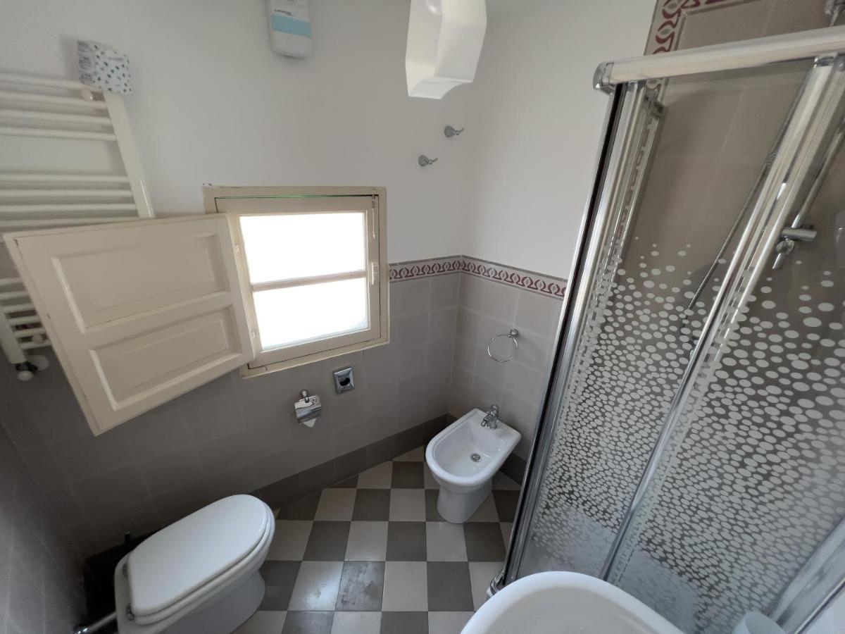 Hotel Borgo Di Ciaula Santa Flavia Exteriör bild