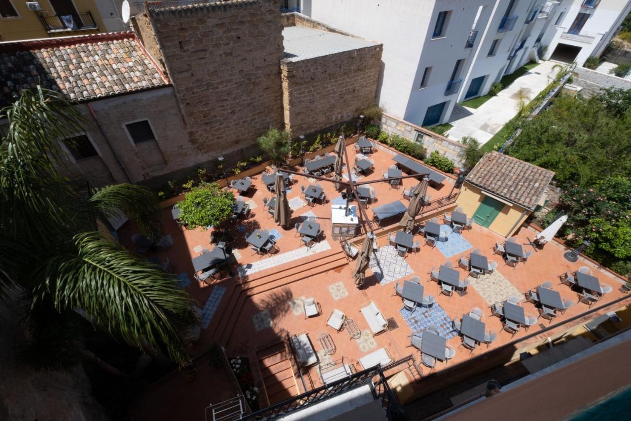 Hotel Borgo Di Ciaula Santa Flavia Exteriör bild